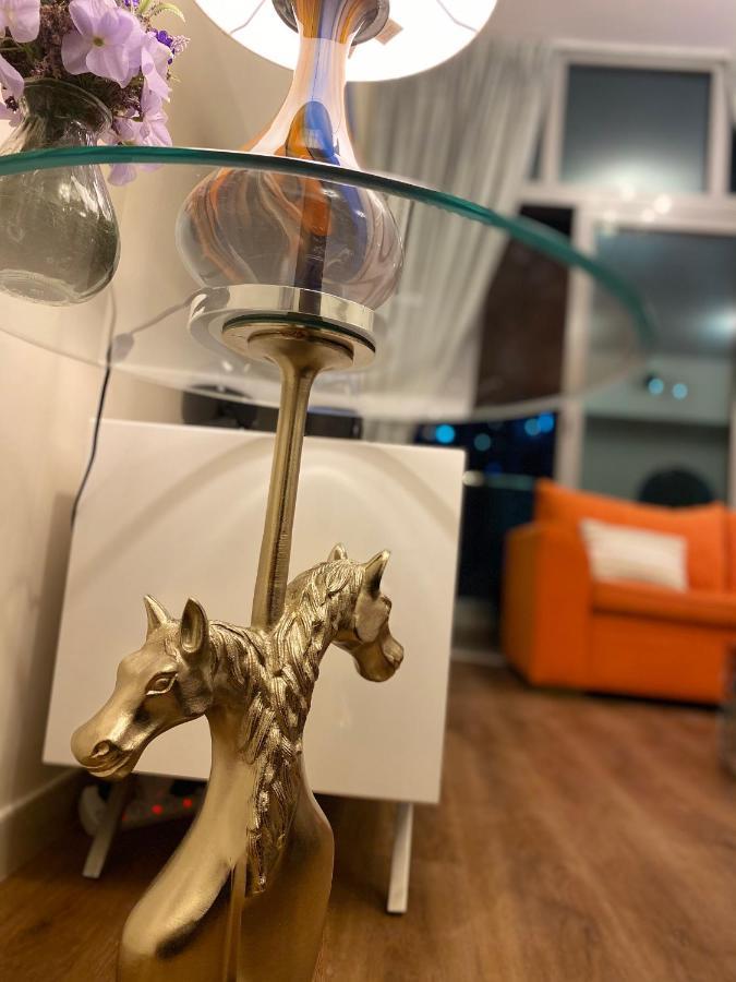 Luxury 1br in dubai marina , Delux Watch World Cup big TV Apartment Bagian luar foto